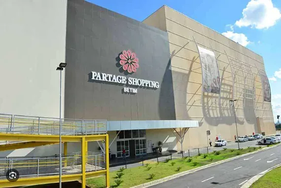 Fachada / vista. Shopping Betim, Betim